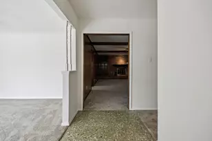 432 Hillview Dr, Hurst, TX 76054 - Photo 3