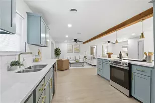 8004 Ferndale Dr, Benbrook, TX 76116 - Photo 13