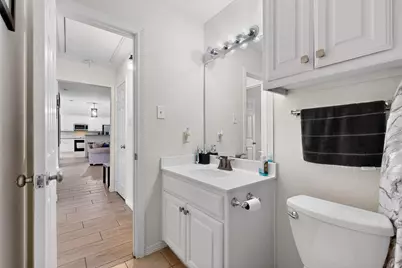 805 Kathryn Drive, Lewisville, TX 75067 - Photo 7