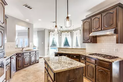 9005 Ranch Bluff Court, Benbrook, TX 76126 - Photo 13