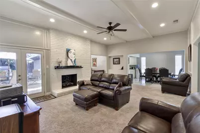 2001 Newcastle Circle, Plano, TX 75075 - Photo 7