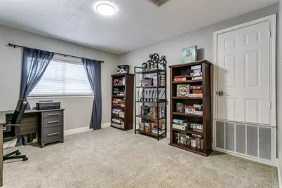 909 Orchid Drive, Lewisville, TX 75067 - Photo 15