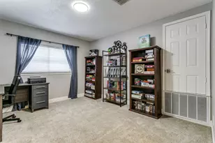 909 Orchid Dr, Lewisville, TX 75067 - Photo 15