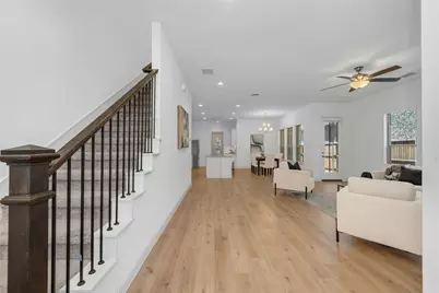 166 McCartt Drive, Lewisville, TX 75067 - Photo 7