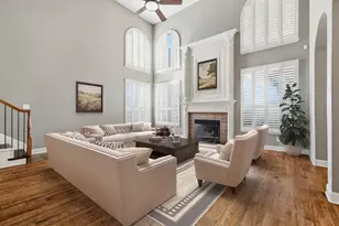 2201 Mockingbird Ln, Flower Mound, TX 75022 - Photo 13