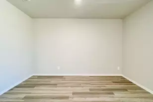 10612 Sunrise Crk Dr, Fort Worth, TX 76036 - Photo 3