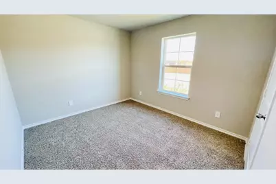 10612 Sunrise Creek Drive, Fort Worth, TX 76036 - Photo 11