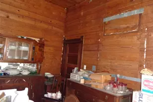 506 S 3rd St, Grandview, TX 76050 - Photo 15