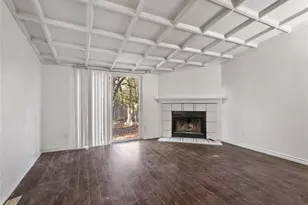 202 Forgotten Ln, Mabank, TX 75156 - Photo 5