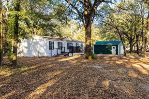 202 Forgotten Ln, Mabank, TX 75156 - Photo 3