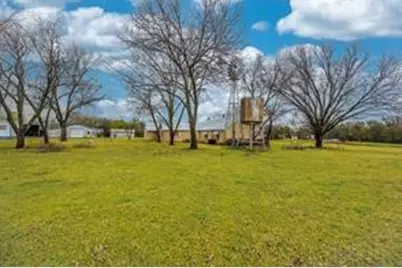 1717 Pipeline Road, Cleburne, TX 76033 - Photo 27