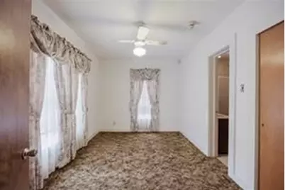 1717 Pipeline Road, Cleburne, TX 76033 - Photo 13