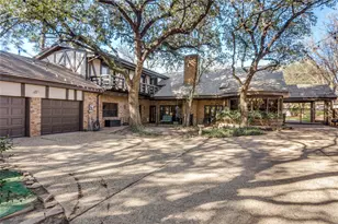 1213 Greenbriar Ln, Arlington, TX 76013 - Photo 25