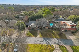 1213 Greenbriar Ln, Arlington, TX 76013 - Photo 27