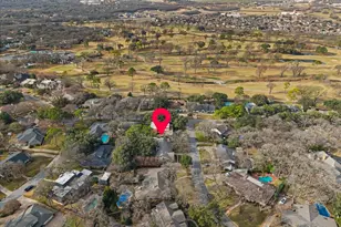 1213 Greenbriar Ln, Arlington, TX 76013 - Photo 3