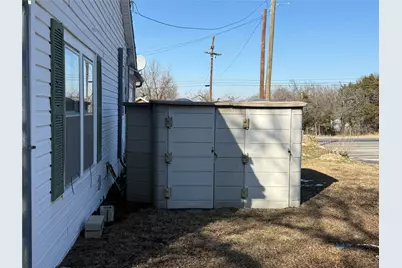 307 Cedar Street, Palo Pinto, TX 76484 - Photo 31