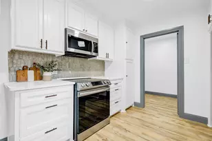 612 Circleview Dr S, Hurst, TX 76054 - Photo 17