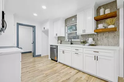 612 Circleview Drive S, Hurst, TX 76054 - Photo 19