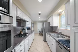 3750 Ridgeoak Way, Farmers Branch, TX 75244 - Photo 5