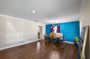 3750 Ridgeoak Way, Farmers Branch, TX 75244 - Photo 9