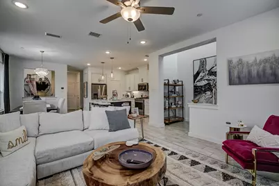 3928 Cresthill Drive, McKinney, TX 75070 - Photo 3