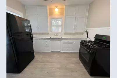 823 W Hickory Street, Denton, TX 76201 - Photo 7