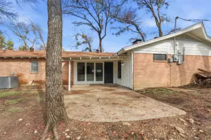 2212 Briardale Rd, Fort Worth, TX 76119 - Photo 23