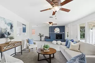 2212 Briardale Rd, Fort Worth, TX 76119 - Photo 3