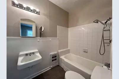 821 W Hickory Street, Denton, TX 76201 - Photo 5