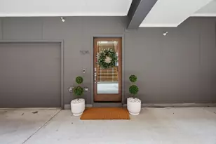 5015 Manett St, Dallas, TX 75206 - Photo 3