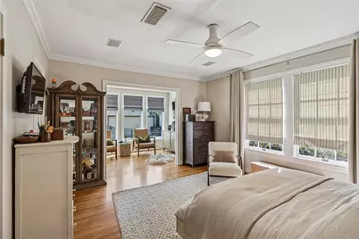 2437 Wabash Avenue, Fort Worth, TX 76109 - Photo 11