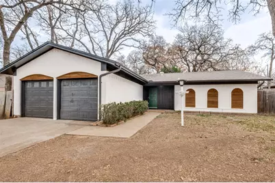 1409 Oxford Street, Arlington, TX 76013 - Photo 1