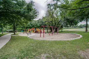 2401 Silver Holly Ln, Richardson, TX 75082 - Photo 19