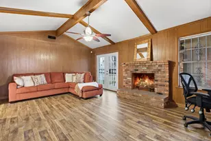 10015 Pensive Dr, Dallas, TX 75229 - Photo 11