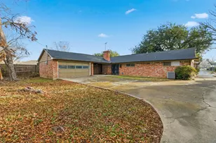 10015 Pensive Dr, Dallas, TX 75229 - Photo 5