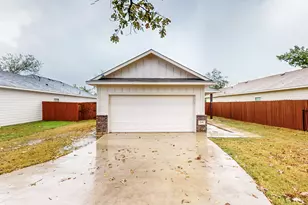 209 S Baugh St, Alvarado, TX 76009 - Photo 31