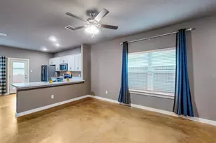 209 S Baugh St, Alvarado, TX 76009 - Photo 7