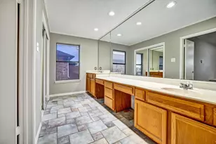 1606 Kingspoint Dr, Carrollton, TX 75007 - Photo 29