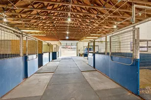 7154 E Fm 922, Valley View, TX 76272 - Photo 11