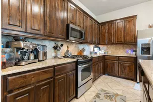 2844 Lacompte Dr, Dallas, TX 75227 - Photo 7