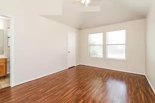 136 Stewart Bend Ct, Azle, TX 76020 - Photo 9