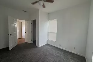 525 E Munson St, Denison, TX 75021 - Photo 9