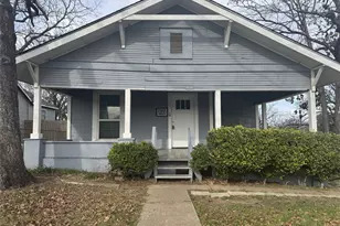 525 E Munson St, Denison, TX 75021 - Photo 1