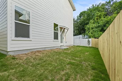 603 S Moore Street, Dallas, TX 75203 - Photo 15