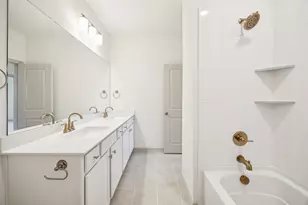 1023 Magdalena Wy, Midlothian, TX 76065 - Photo 15