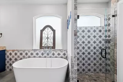 204 Martin Drive, Granbury, TX 76049 - Photo 23