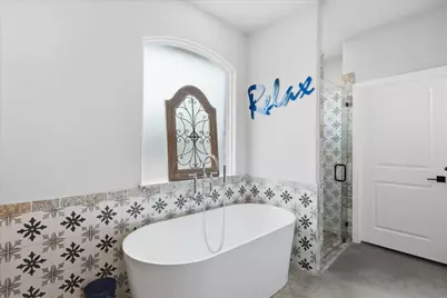 204 Martin Drive, Granbury, TX 76049 - Photo 19