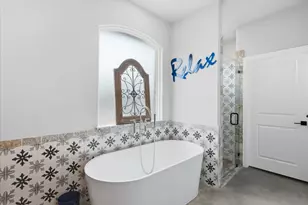 204 Martin Dr, Granbury, TX 76049 - Photo 19