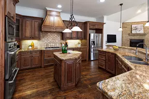 3606 S Versailles Ave, Dallas, TX 75209 - Photo 7