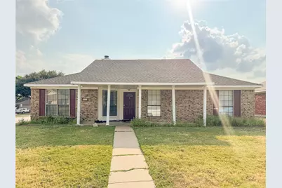 1602 Autumn Breeze Lane, Lewisville, TX 75077 - Photo 1